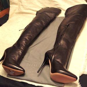 Alexander McQueen Stilletto Thigh-High Leather Boots